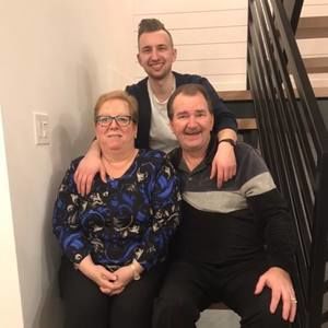 Meet your Posher, Kim